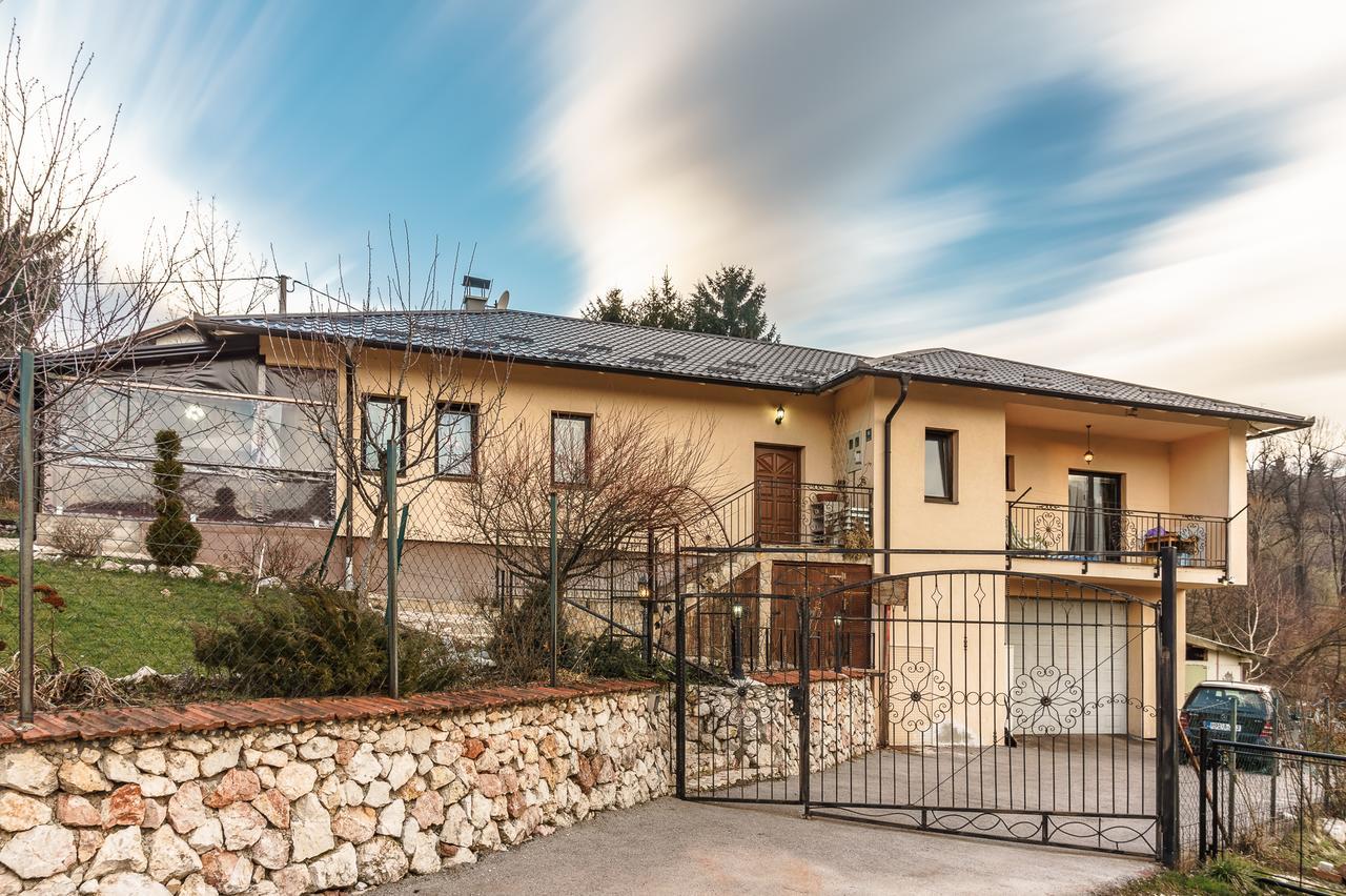 Paradise Garden Sarajevo Exterior photo